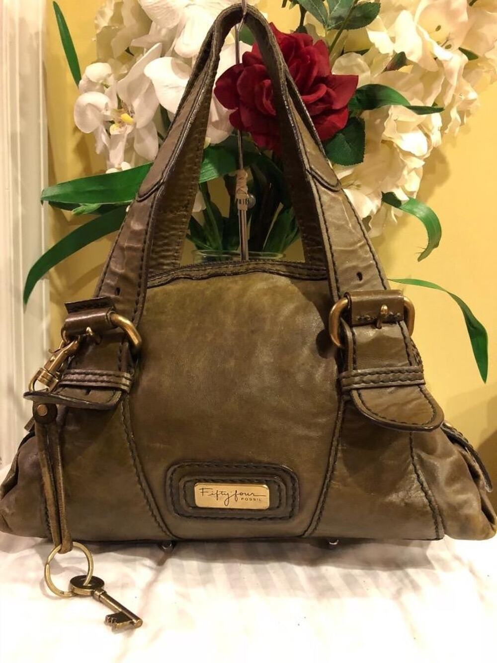Fossil fifty four olive green satchel bag purse (PU300